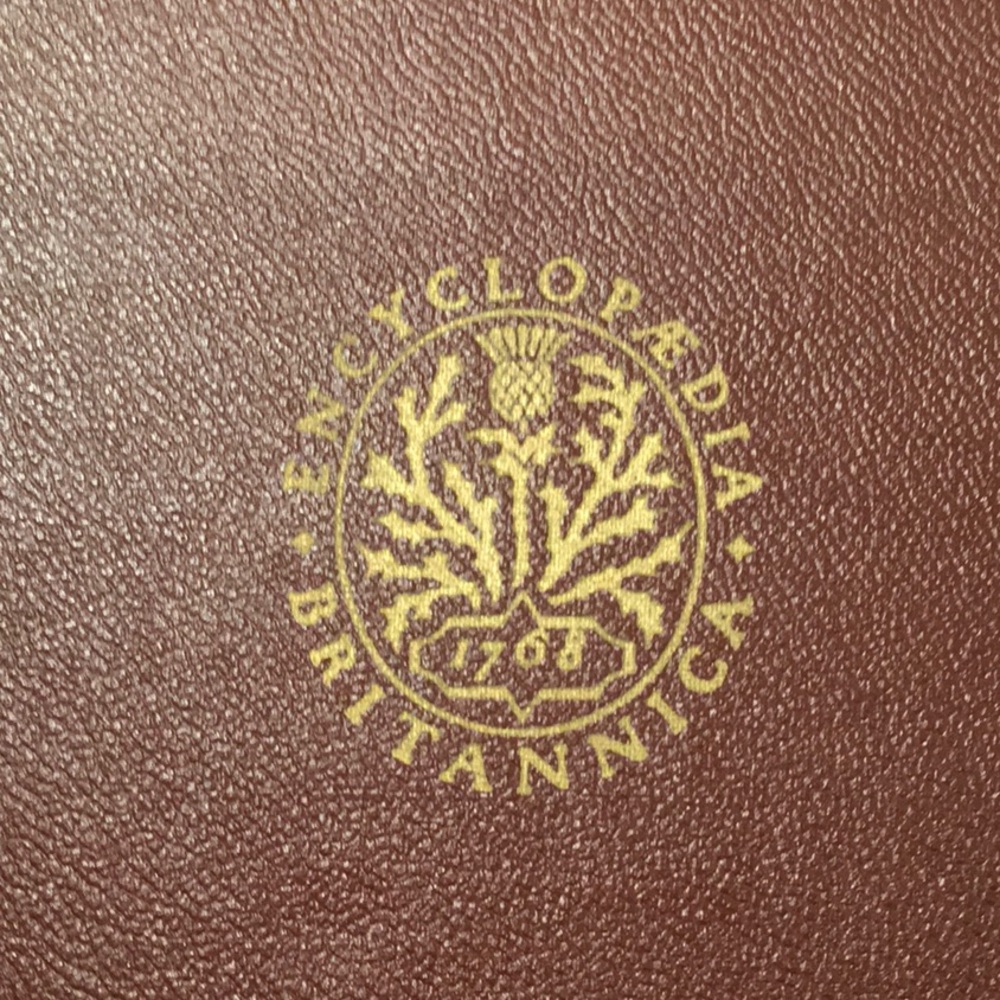 1941 Encyclopedia Britannia World Atlas Leather-Bound - Picture 3 of 16